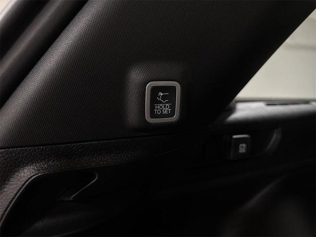 Photo of 2025 Velvet Red Pearlcoat Jeep Grand Cherokee