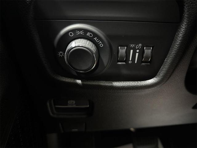 Photo of 2025 Velvet Red Pearlcoat Jeep Grand Cherokee