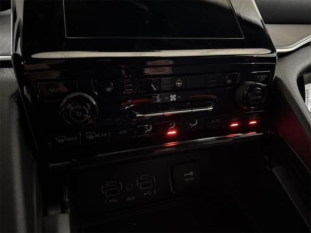 Photo of 2025 Velvet Red Pearlcoat Jeep Grand Cherokee