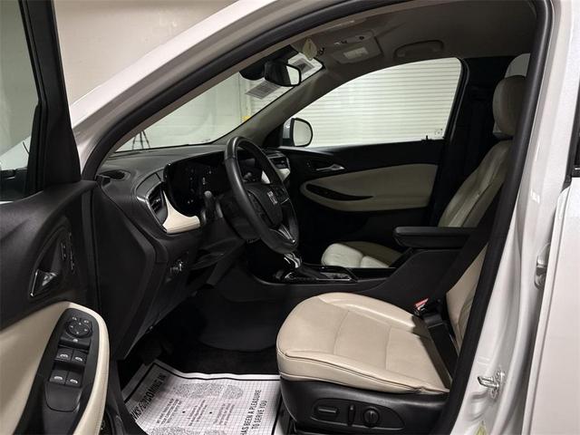 Photo of 2024 White Frost Tri-Coat Buick Encore GX