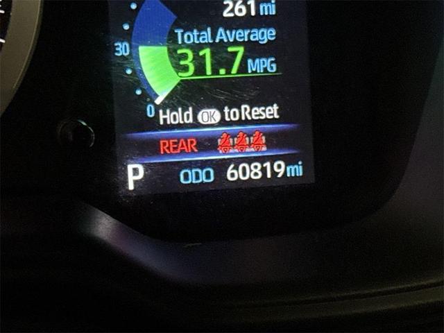 Photo of 2021 White Toyota Corolla