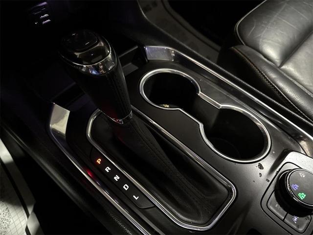 Photo of 2020 Mosaic Black Metallic Chevrolet Traverse