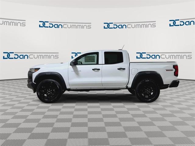 Photo of 2026 Summit White Chevrolet Colorado