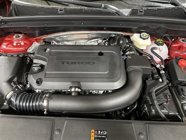 Photo of 2025 Brilliant Red Buick Envision