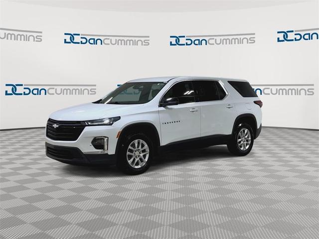 Photo of 2023 Summit White Chevrolet Traverse