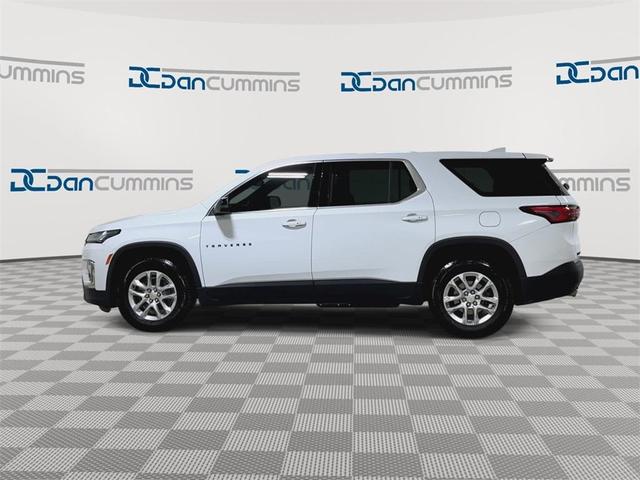 Photo of 2023 Summit White Chevrolet Traverse