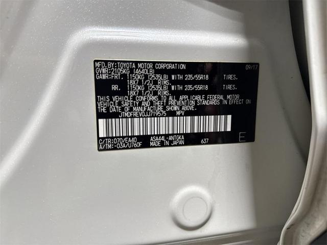 Photo of 2018 Blizzard Pearl Toyota RAV4