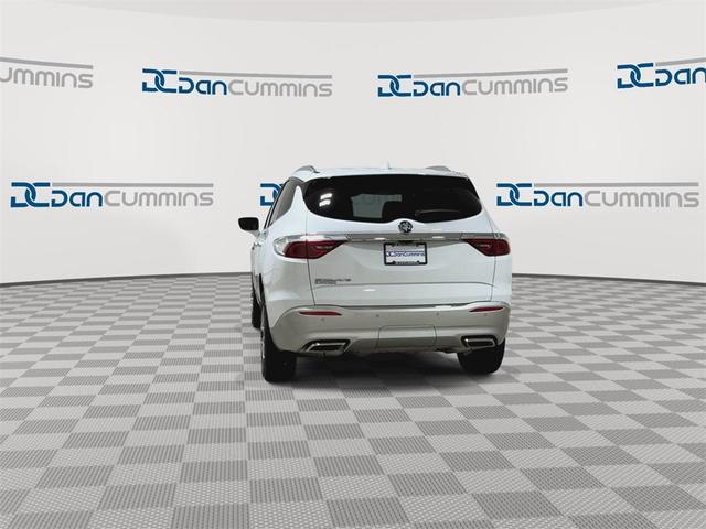 Photo of 2022 Summit White Buick Enclave