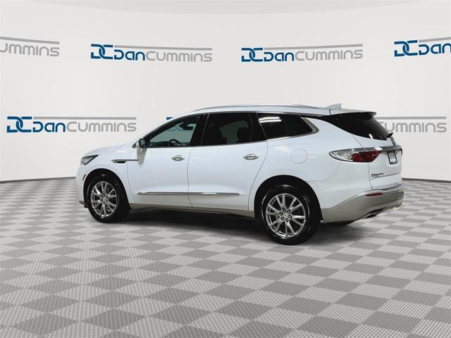 Photo of 2022 Summit White Buick Enclave