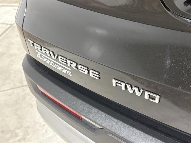 Photo of 2026 Mosaic Black Metallic Chevrolet Traverse