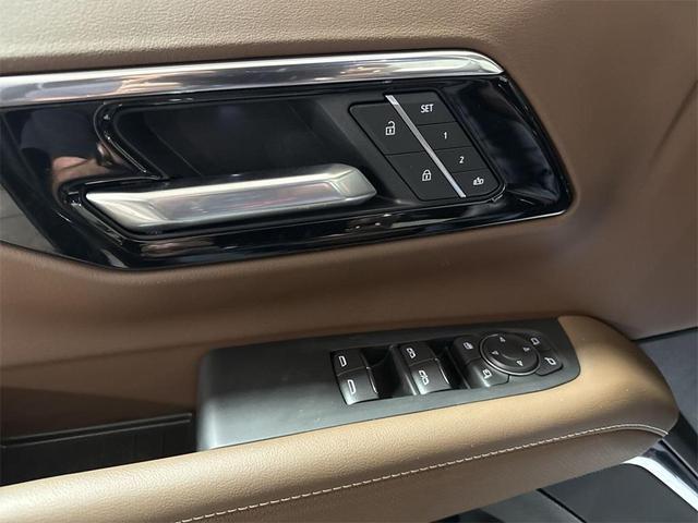 Photo of 2025 Black Chevrolet Tahoe