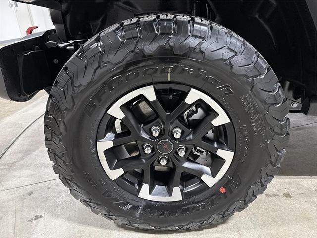 Photo of 2025 Granite Crystal Clearcoat Metallic Jeep Wrangler