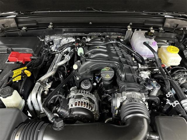 Photo of 2025 Granite Crystal Clearcoat Metallic Jeep Wrangler