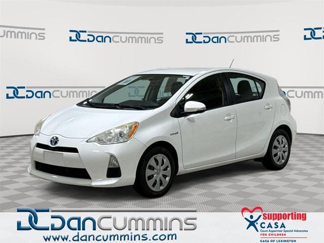 Photo of 2012 Super White Toyota Prius c