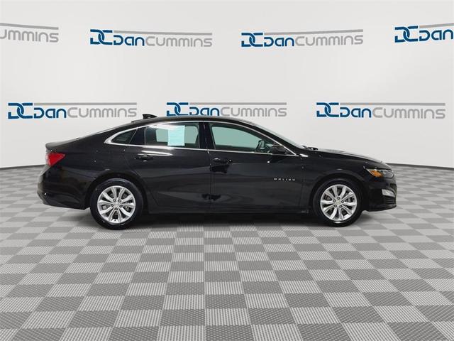 Photo of 2023 Mosaic Black Metallic Chevrolet Malibu