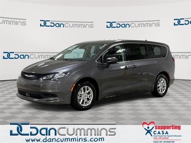 2023 Chrysler Voyager