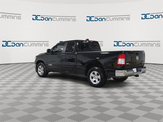 Photo of 2023 Diamond Black RAM 1500
