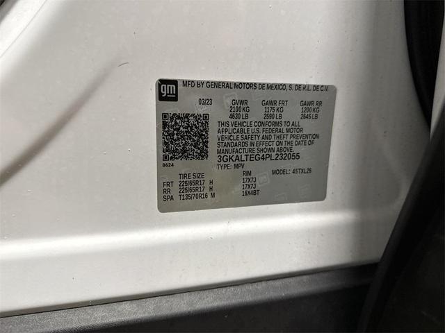 Photo of 2023 Summit White GMC Terrain