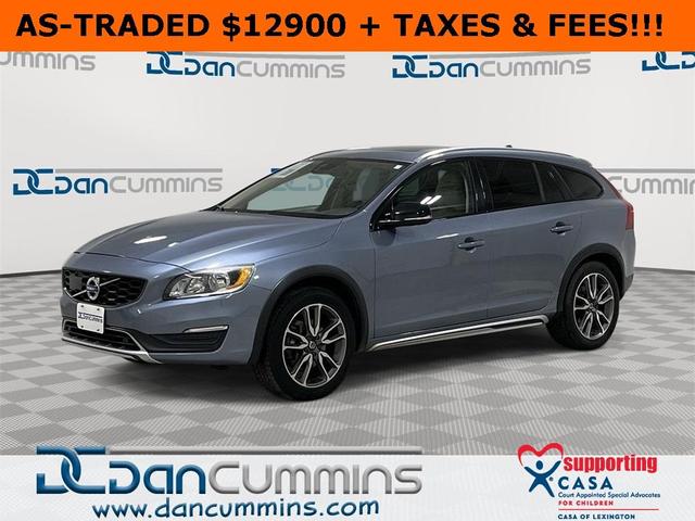 2017 Volvo V60 Cross Country