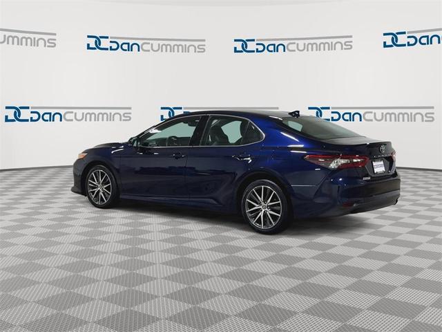 Photo of 2021 Blue Toyota Camry