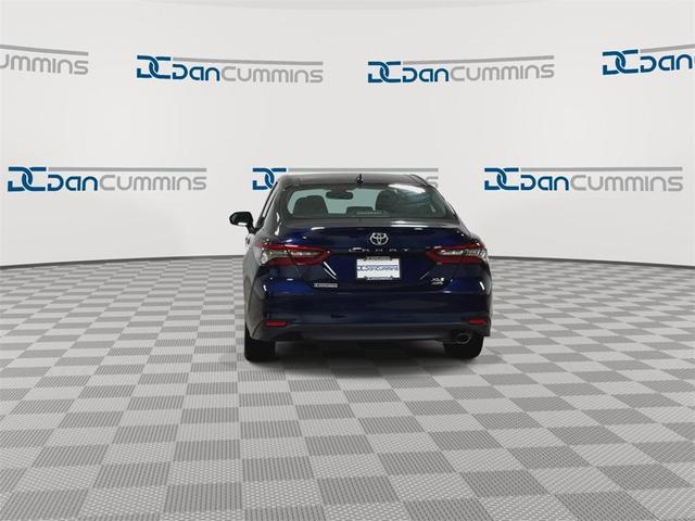 Photo of 2021 Blue Toyota Camry