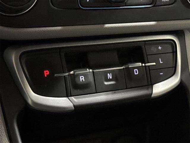 Photo of 2022 Summit White GMC Terrain