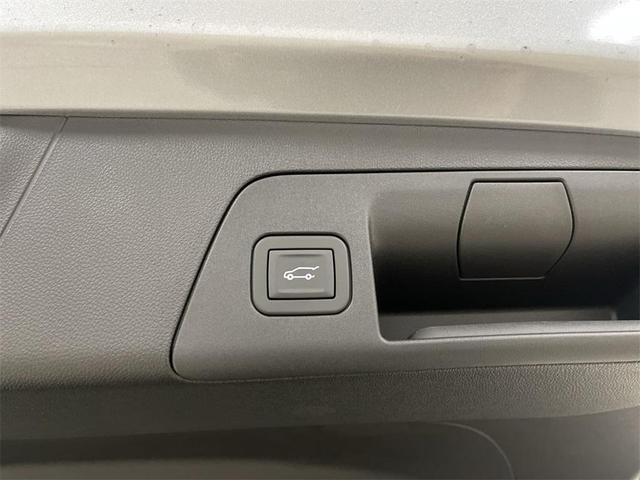 Photo of 2025 Moonstone Gray Metallic Buick Envision