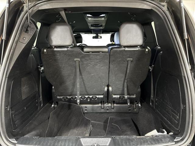 Photo of 2019 Brilliant Black Crystal Pearlcoat Dodge Grand Caravan