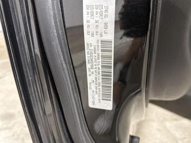 Photo of 2019 Brilliant Black Crystal Pearlcoat Dodge Grand Caravan