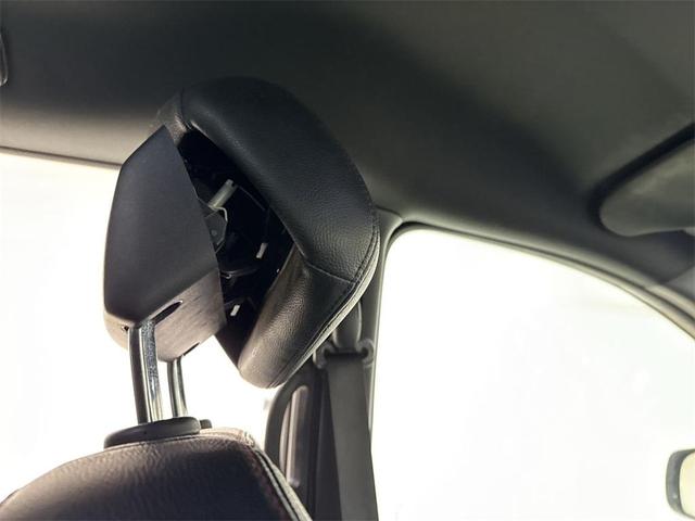 Photo of 2019 Brilliant Black Crystal Pearlcoat Dodge Grand Caravan