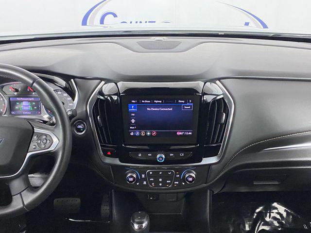 Photo of 2020 Summit White Chevrolet Traverse