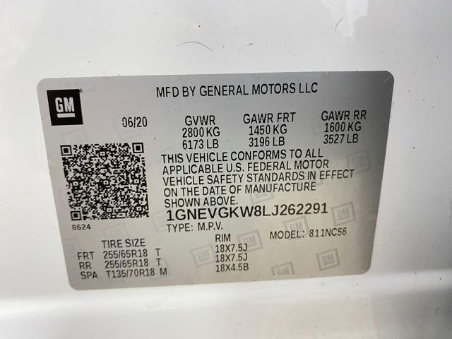 Photo of 2020 Summit White Chevrolet Traverse