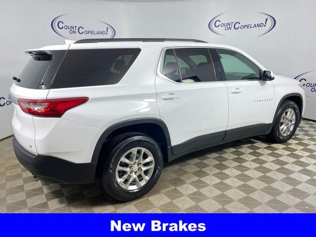 Photo of 2020 Summit White Chevrolet Traverse