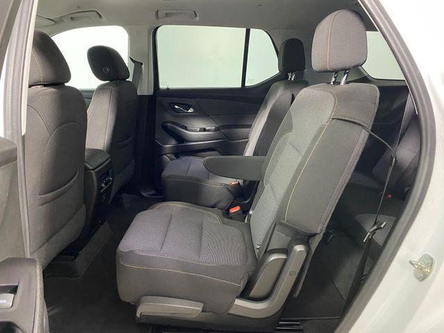 Photo of 2020 Summit White Chevrolet Traverse