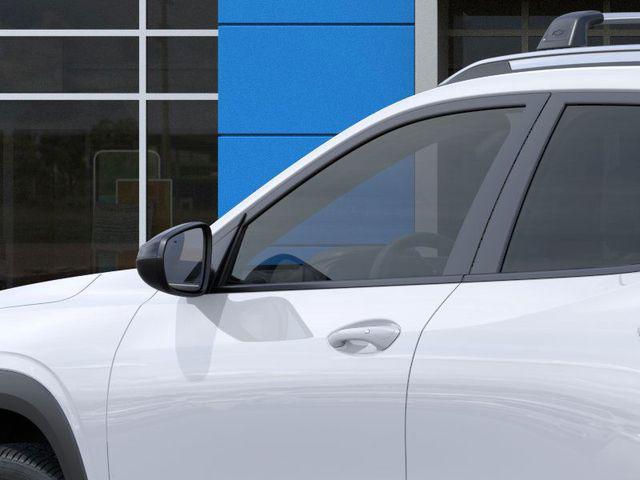 Photo of 2025 Summit White Chevrolet Trax
