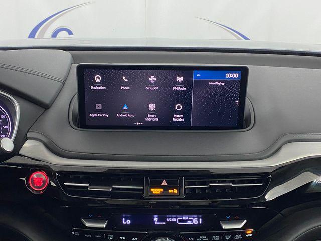 Photo of 2023 Lunar Silver Metallic Acura MDX
