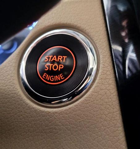 Photo of 2016 Cayenne Red Nissan Rogue