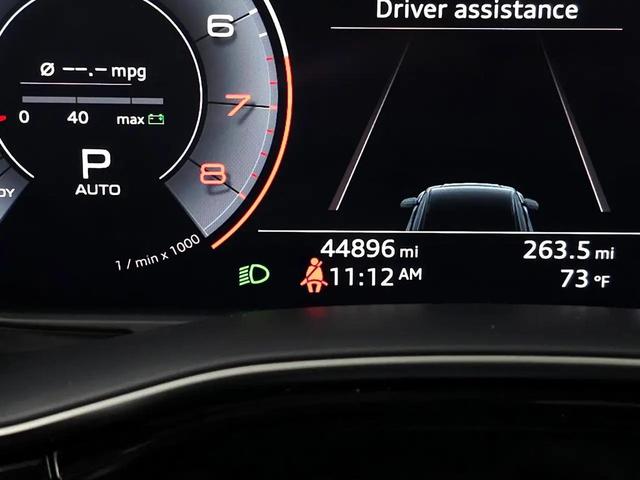 Photo of 2019 Black Audi Q8