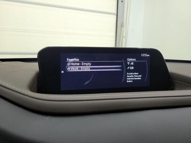 Photo of 2023 White Mazda CX-30