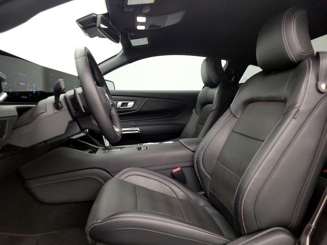 Photo of 2024 Blue Ford Mustang