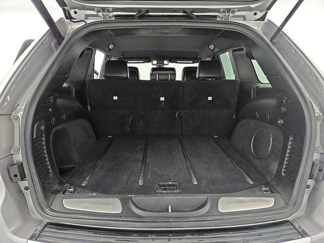 Photo of 2014 Gray Jeep Grand Cherokee
