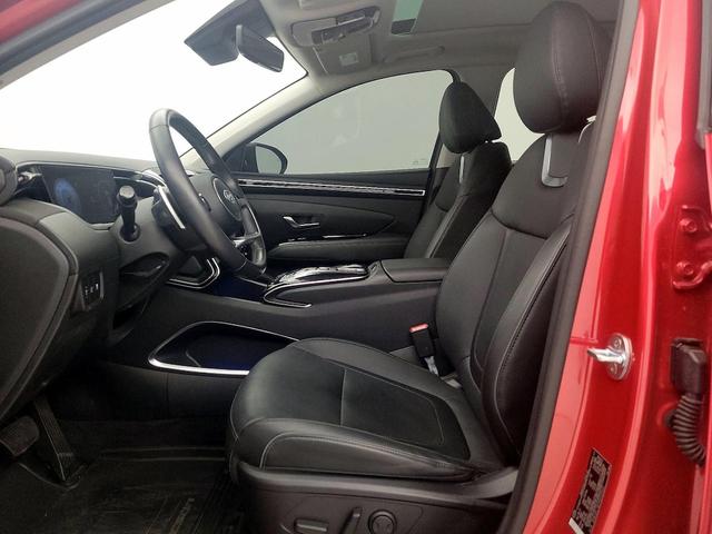 Photo of 2022 Red Hyundai TUCSON