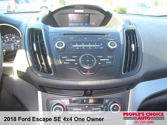 Photo of 2018 Blue Ford Escape