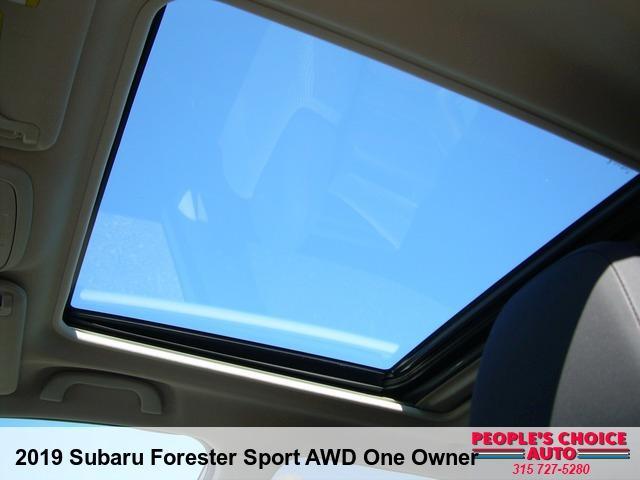 Photo of 2019 Crystal White Pearl Subaru Forester