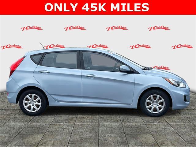 Photo of 2012 Clearwater Blue Hyundai Accent