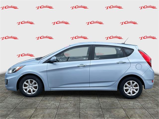 Photo of 2012 Clearwater Blue Hyundai Accent