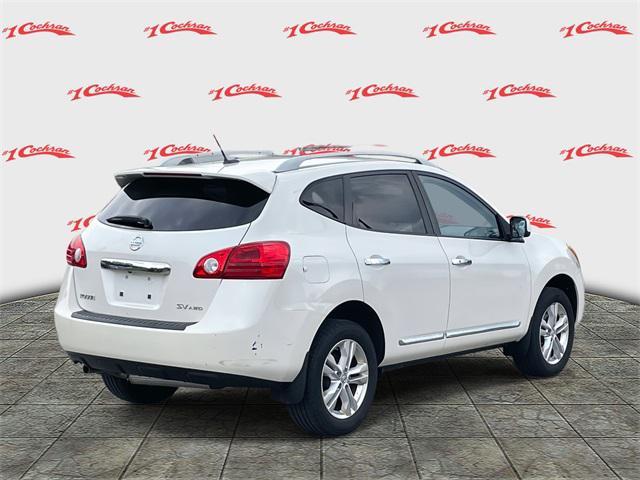 Photo of 2013 Pearl White Metallic Nissan Rogue