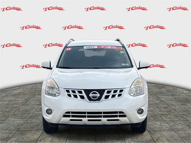 Photo of 2013 Pearl White Metallic Nissan Rogue