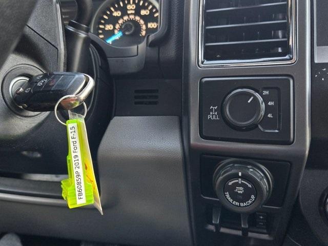 Photo of 2019 Ingot Silver Metallic Ford F-150