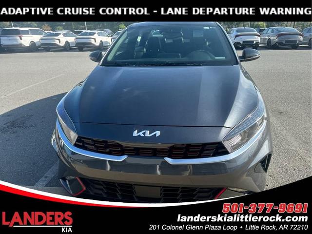 Photo of 2024 Gravity Gray Kia Forte